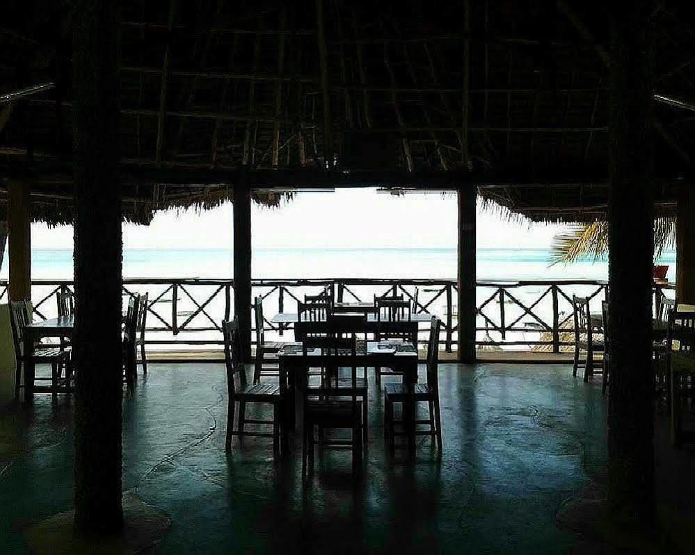 Hôtel Kitete Beach Bungalows à Zanzibar Extérieur photo