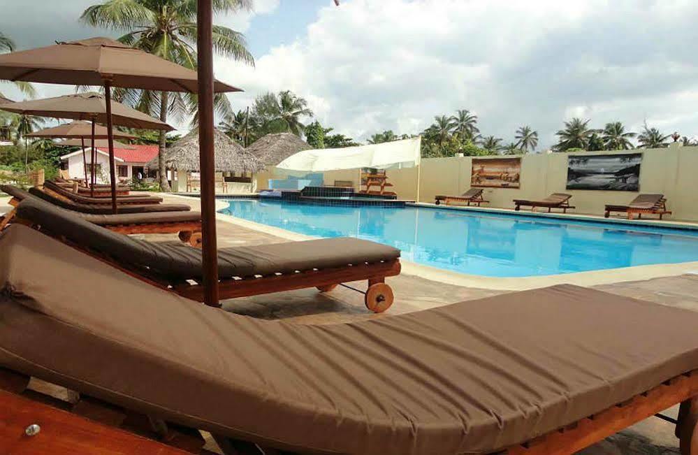 Hôtel Kitete Beach Bungalows à Zanzibar Extérieur photo